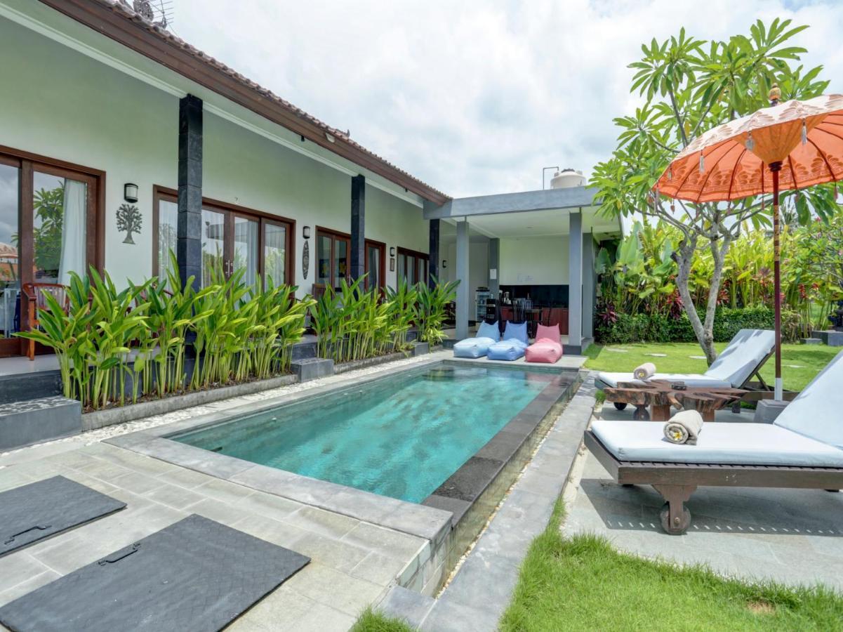 Oyo 90116 Carik Bali Guest House Canggu Eksteriør bilde