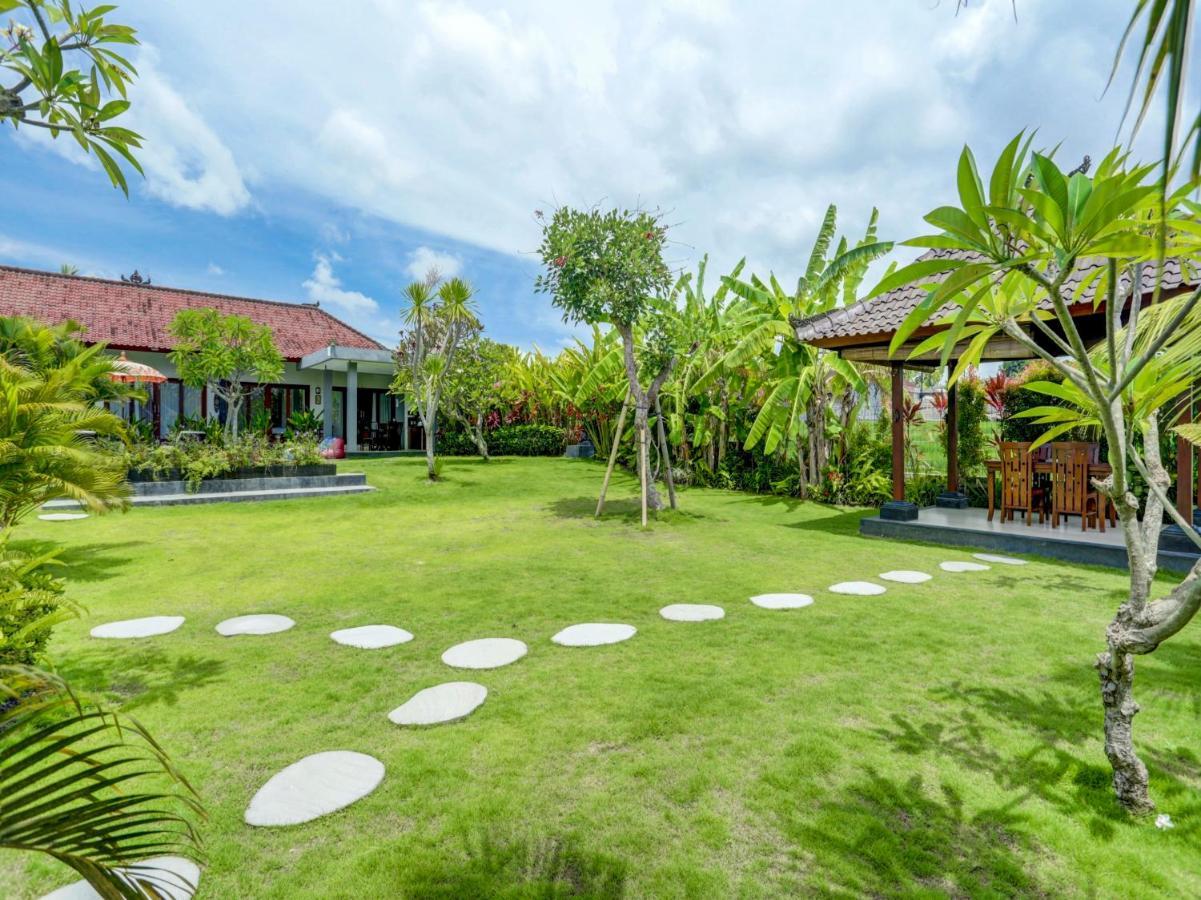 Oyo 90116 Carik Bali Guest House Canggu Eksteriør bilde