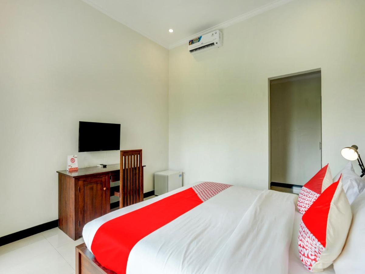 Oyo 90116 Carik Bali Guest House Canggu Eksteriør bilde