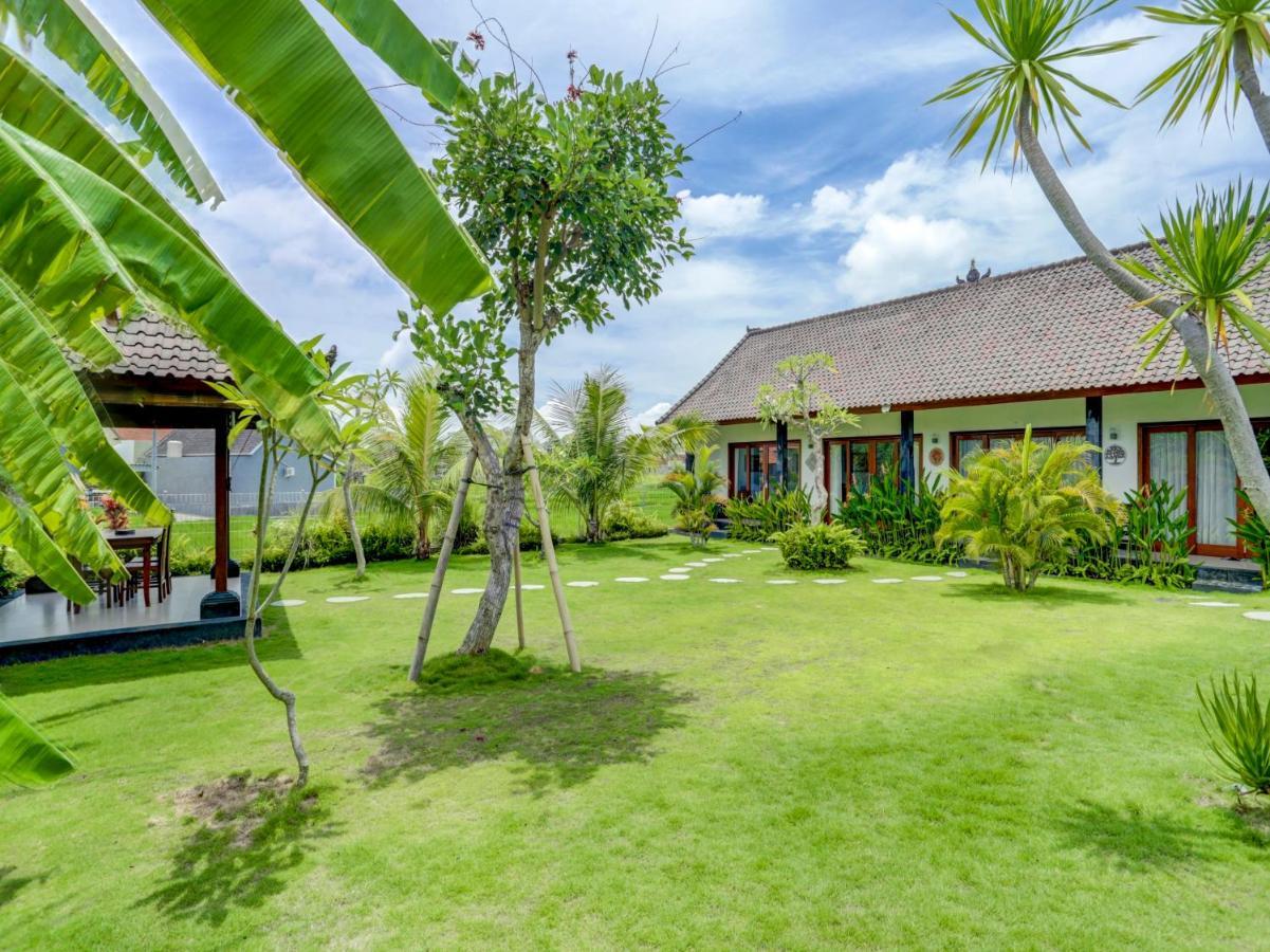 Oyo 90116 Carik Bali Guest House Canggu Eksteriør bilde